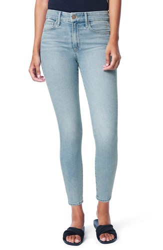 Skinny Crop Jean Color Plumeria Size 