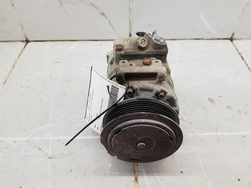 2010 VOLKSWAGEN GOLF GTI 2.0L A/C AIR CONDITIONING COMPRESSOR #006700 - Image 4 of 4