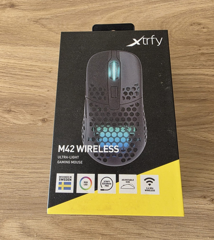 Xtrfy M42 Wireless Gaming Mouse 2.4GHz USB Optical 19000 DPI RGB Black