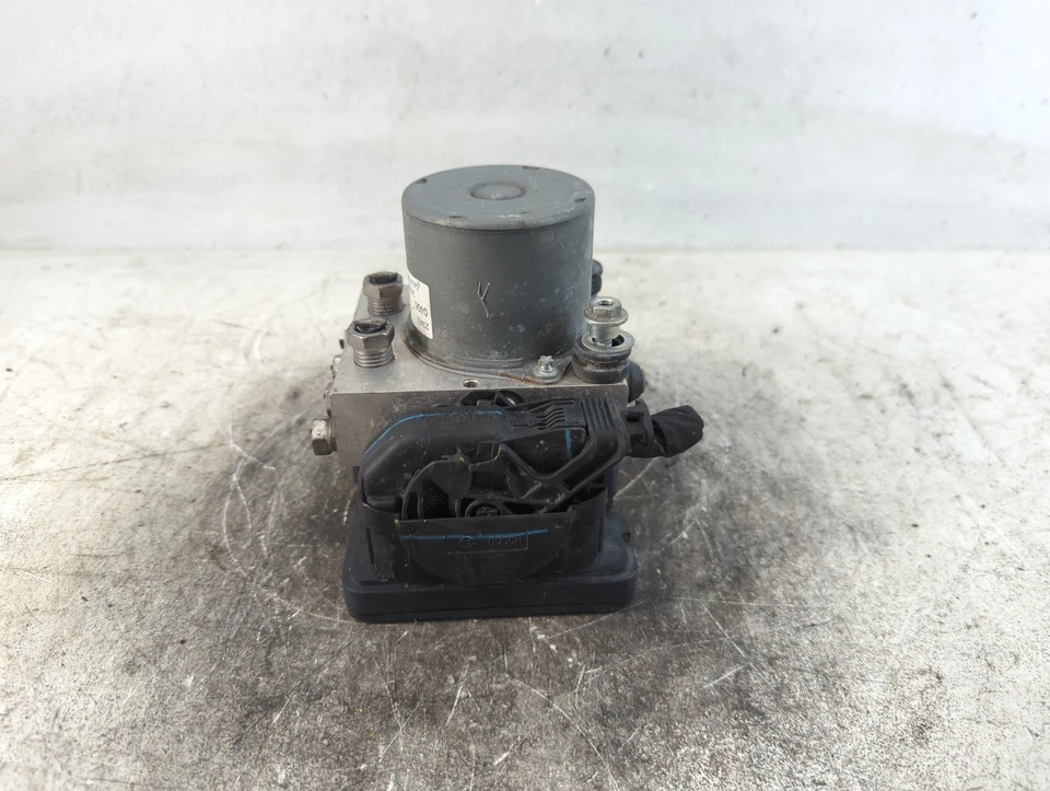 Chevrolet Malibu 2016-2017 módulo de control de bomba abs RKBZP Foto 4 de 4