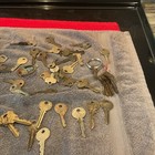 Large Lot Of Vintage And Antique Keys For Cabinets, Doors Utility, Etc. — photo 2