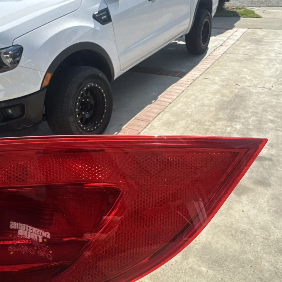 Nuevo JAGUAR XE LUZ TRASERA DERECHA 2017 2018 2019 OEM GX73-13405-BG Foto 4 de 4