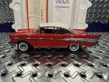 M321. Franklin Mint 1/24 1957 Chevy Bel Air 2...
