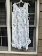 Vtg Dreamy Details Cotton Long Granny Nightgown Flowers Sz Small New w/ tags
