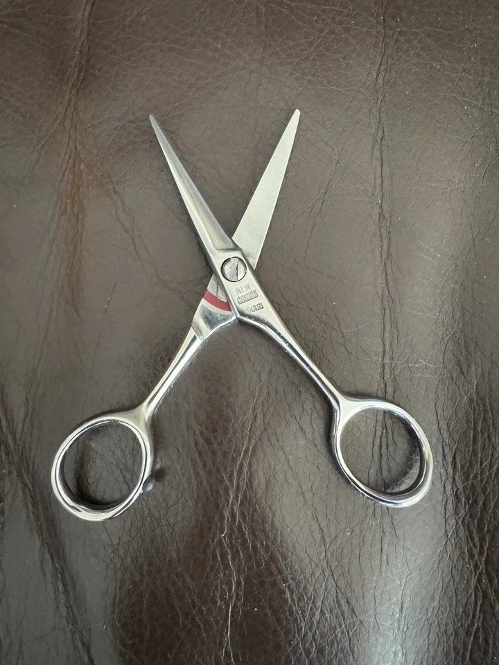 Hikari New Cosmos Japanese Stylist Shears Scissors. Made In Japan - Image 3 of 4