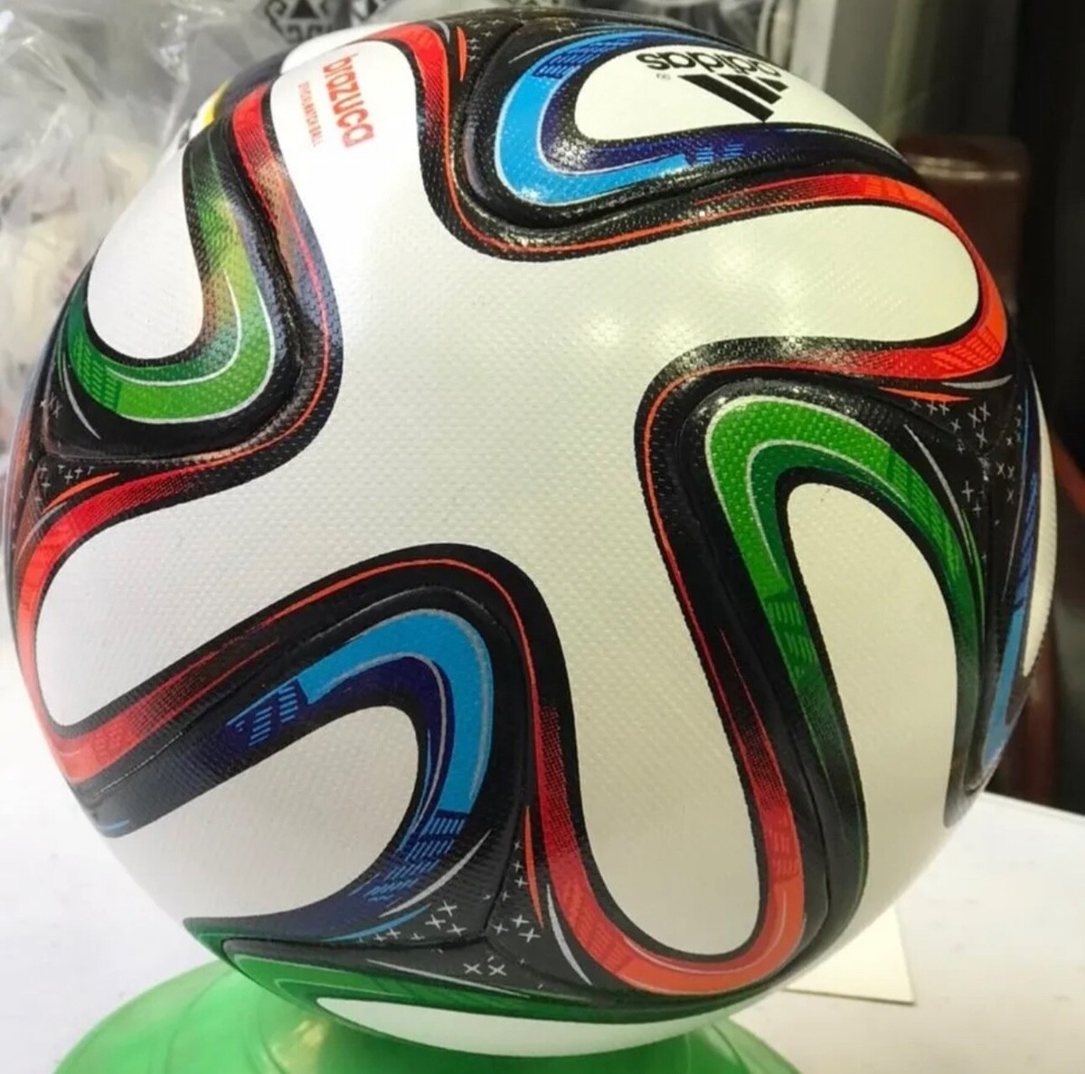 ADIDAS BRAZUCA | FIFA World Cup 2014 Brazil | Soccer ball Football
