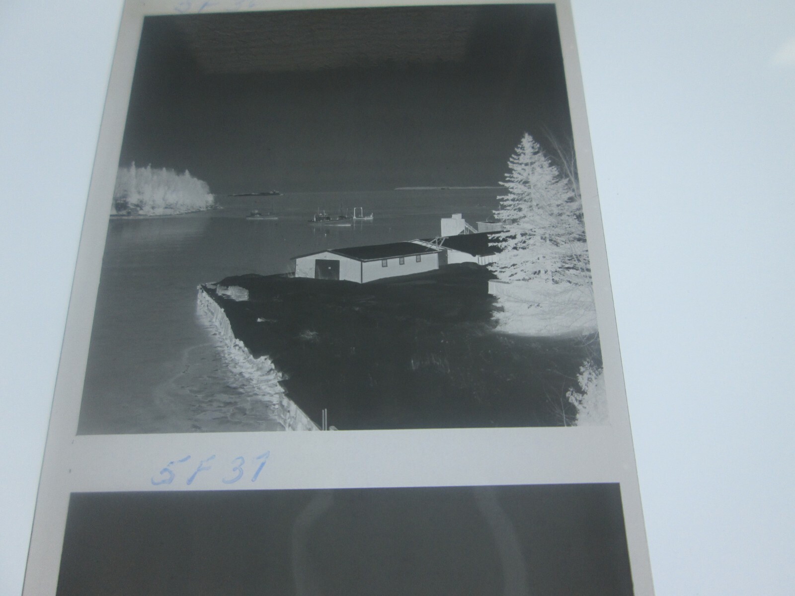 Picture 3 of 6