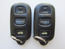 2 X Oem Toyota Camry Solara Keyless Remote Entry Key Fob Alarm Gq43vt14t Worn 2 X Oem Toyota Camry Solara Keyless Remote Entry Key Fob Alarm Gq43vt14t Worn