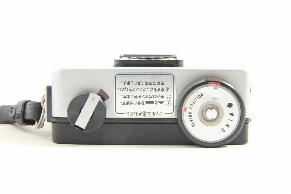 Exc Ricoh Auto Half E2 Half Frame Film Camera w/25mm f/2.8 from
