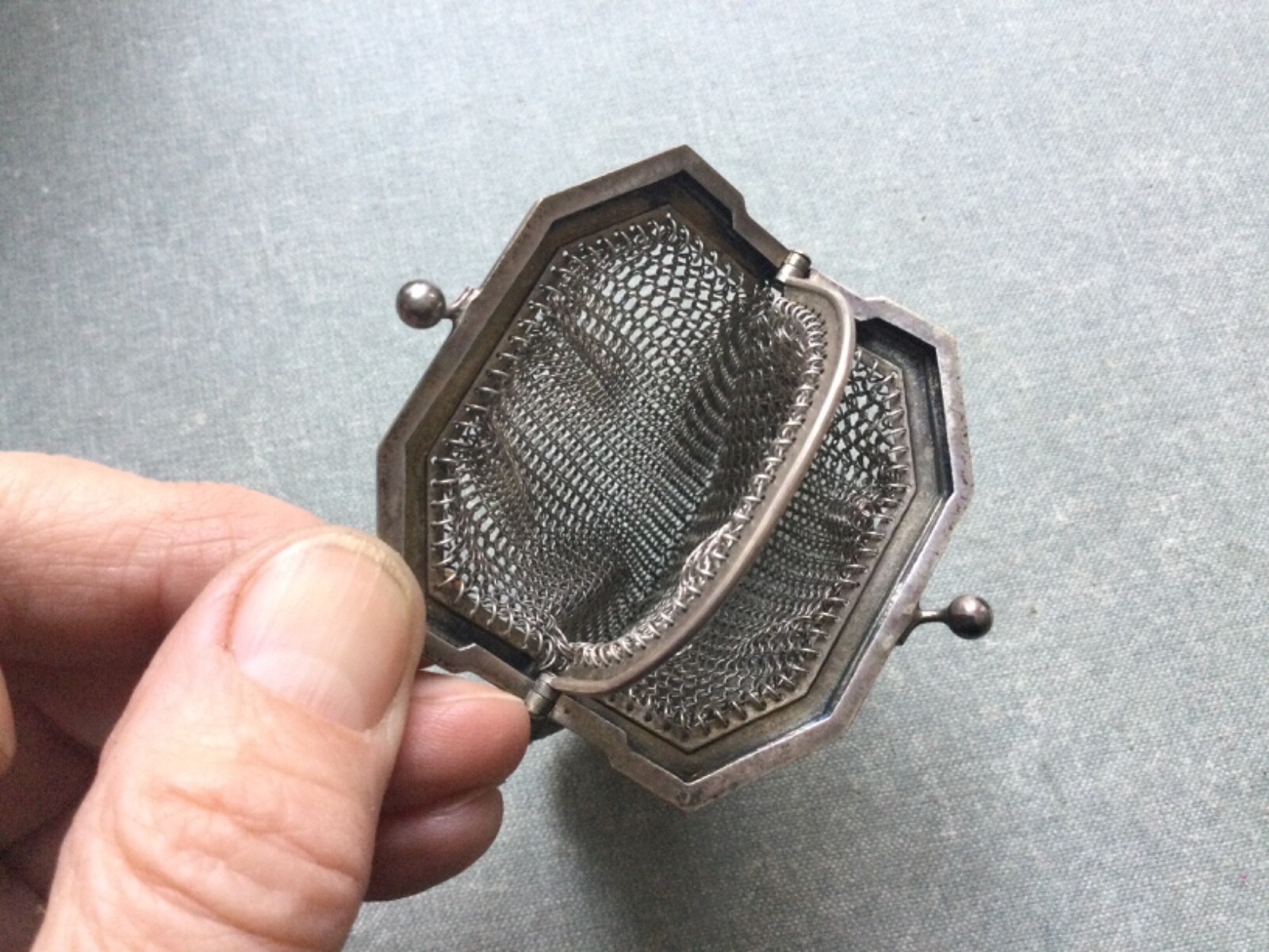 Antique Solid Silver Chainmail 2 Compartment Coin… - image 5