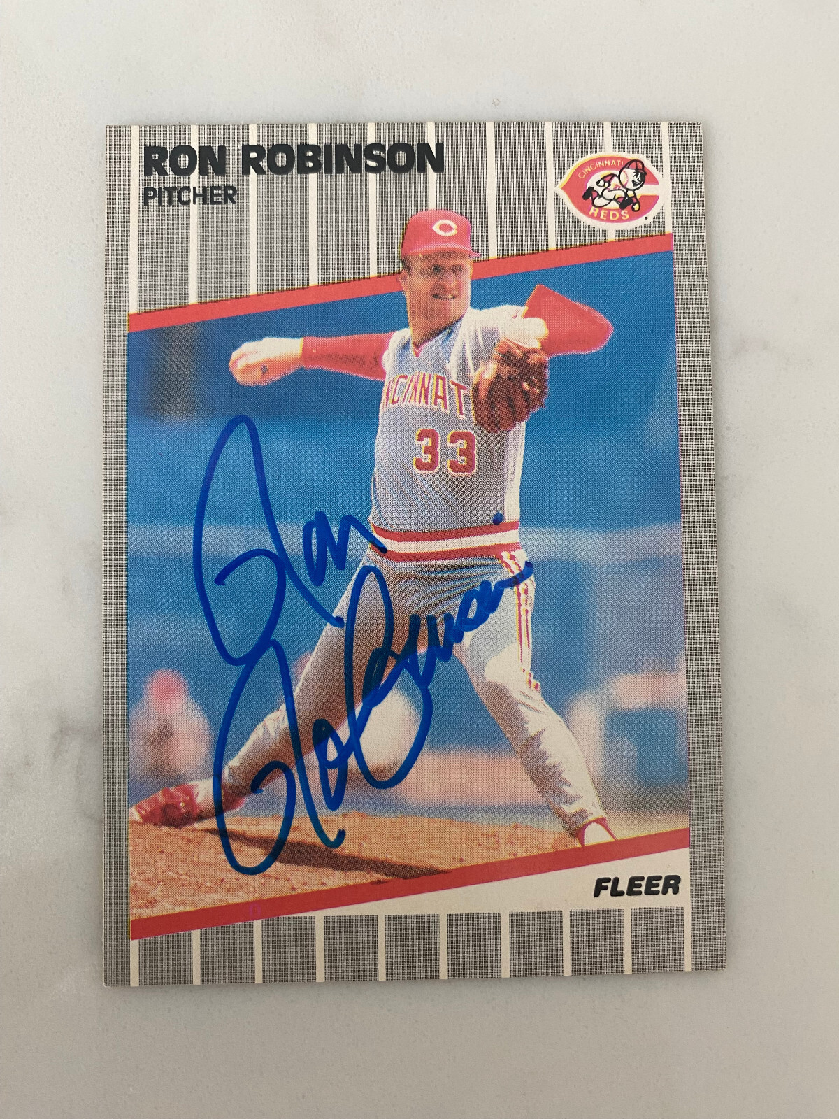 Ron Robinson Autographed 1989 Fleer #169 Cincinnati Reds