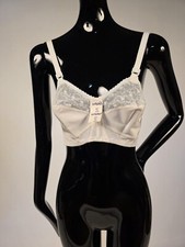 OLD STORE STOCK VINTAGE 1960  S FLORAL EMBROIDERED BULLET BRA