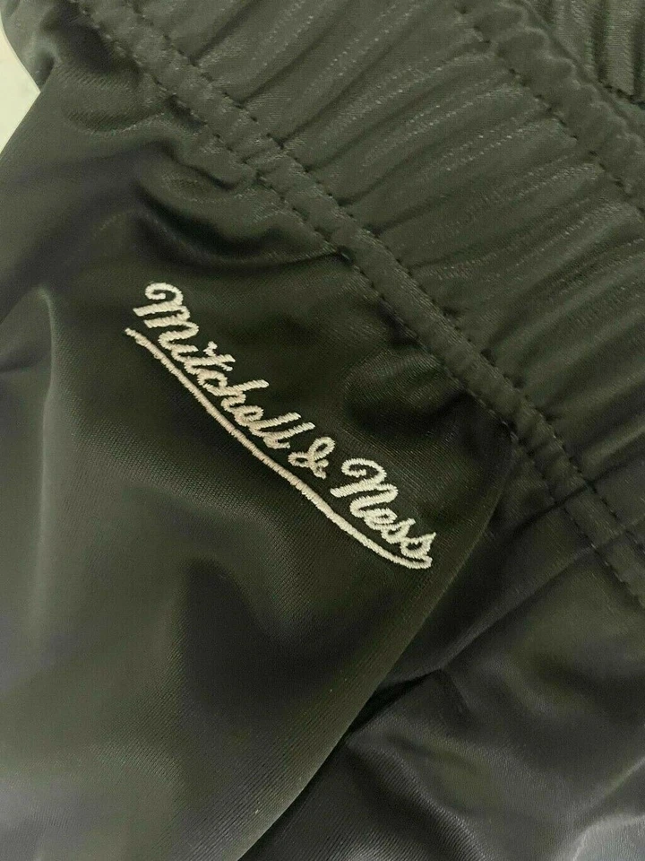 Pantalones deportivos Mitchell & Ness Philadelphia Eagles para hombre nuevos etiquetas de $70 Foto 2 de 4