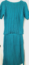 Vtg Hand Crochet 2 Piece Skirt  Top Set Sz L/XL Stretch Scallop Trim NWOT