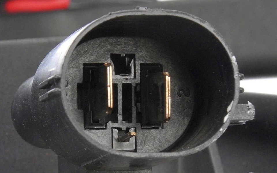 Conjunto de ventilador de radiador de repuesto Ford Escape Mercury Mariner Dorman OEM 621-041 Foto 2 de 3