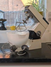 Kenwood Chef A701A Stand Mixer with Plastic Bowl & 3 Attachments. Blue.