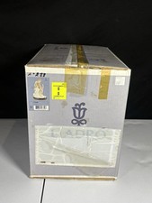 Lladro Figurine Retired #7649 