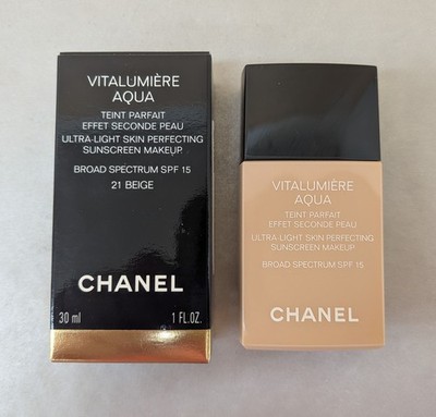 CHANEL Vitalumiere Aqua Ultra-Light Perfecting SPF15 Sunscreen Makeup 21 Beige