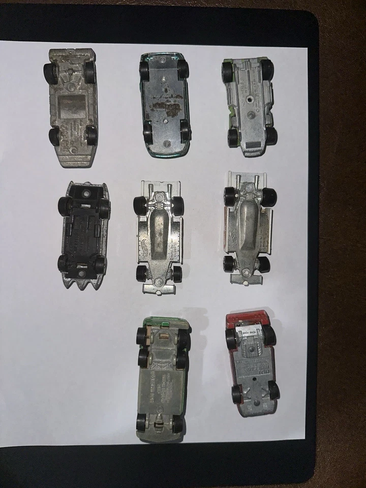 Hot Wheels Diecast Car Collection - Vintage Racing Models Set Of 8. 4 Redline - Image 2 of 4