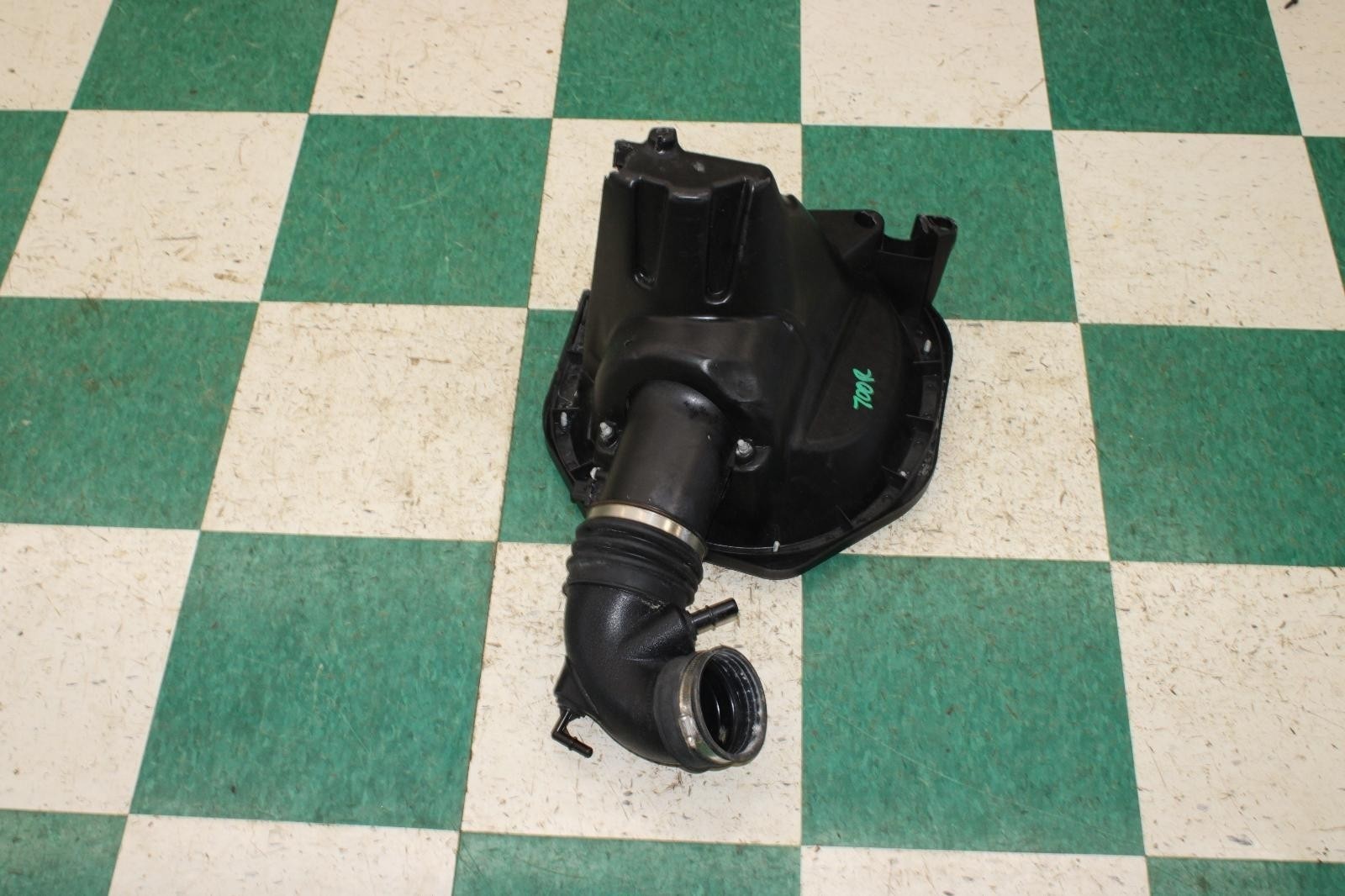 18-23 Mustang 5.0L Motor Roush Air Cleaner Filter Box Housing Assembly OE WTY