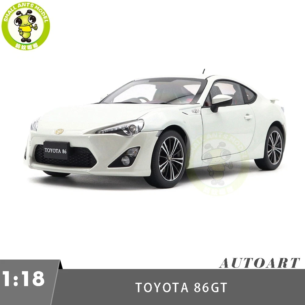1/18 Toyota 86 GT Limited RHD AUTOart 78773 White Pearl Diecast