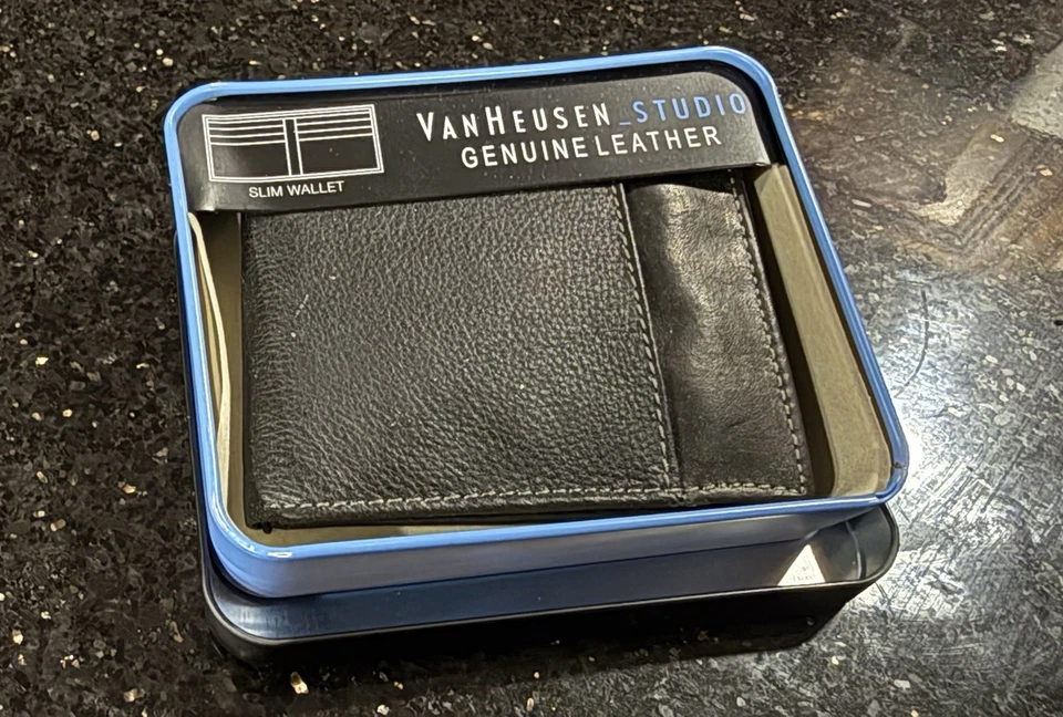 Мужской бумажник Van Heusen черный кожаный новый с бирками никогда не носился - Изображение 3 из 3