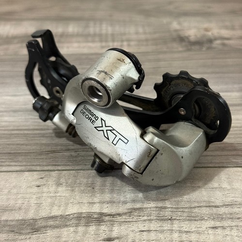 Used Shimano Deore XT RD-M750 Rear Derailleur 9 Speed Long Cage