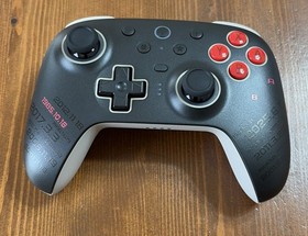 Open Box 8BitDo NES 40th Anniversary Ultimate 2 Bluetooth Controller + Keychain