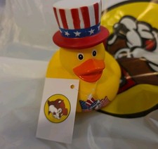 1 Buc-ee  s 2026 BUCEE - 250th Anniversary 4TH OF JULY Rubber Duck  NEW 