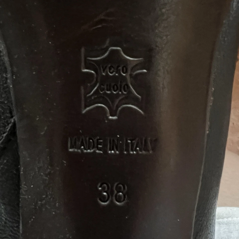 Botas hasta la rodilla de cuero L’autre Chose tacón alto talla 38 negras hechas en Italia Foto 4 de 4