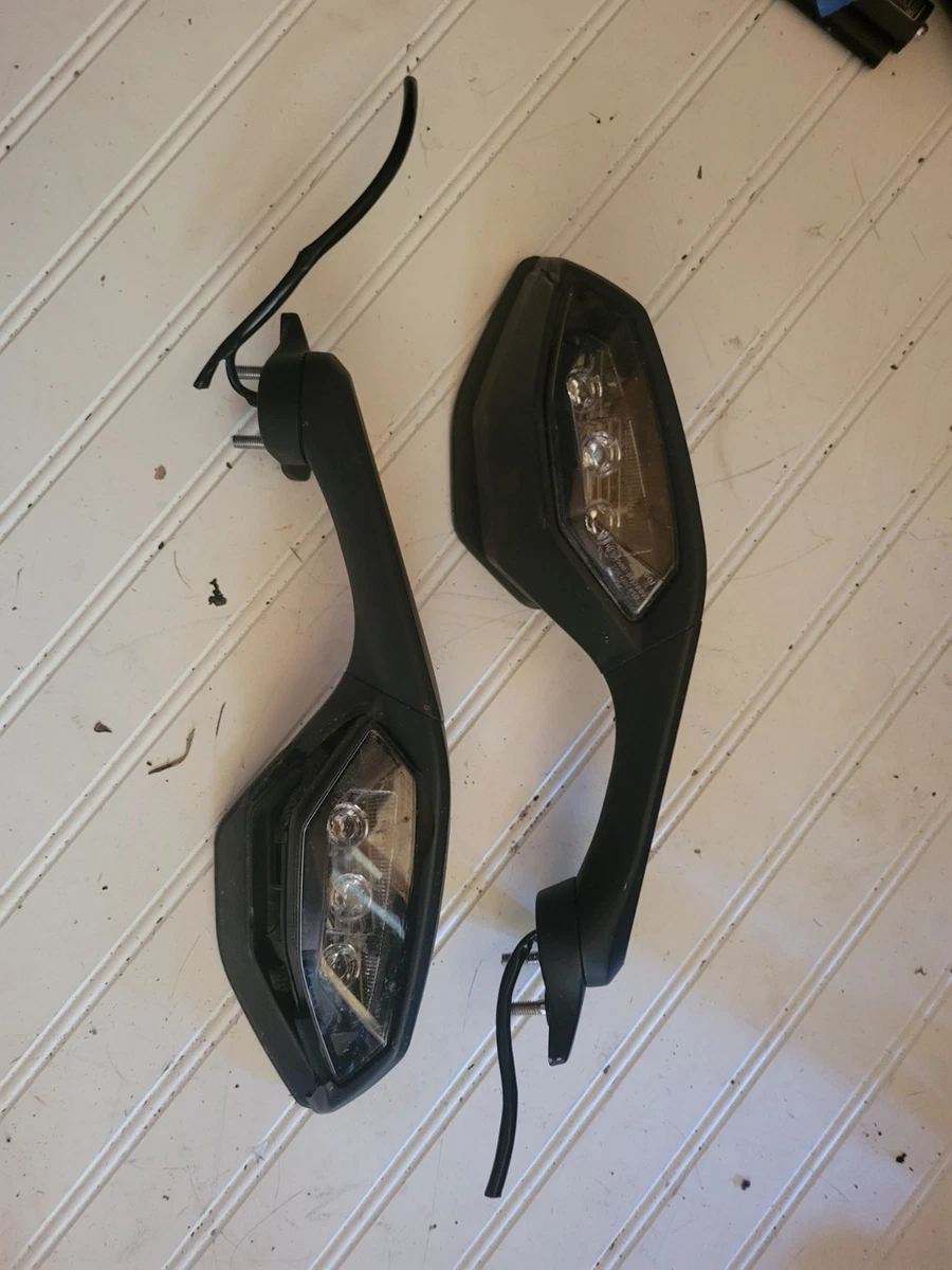 Yamaha Motorcycle & Scooter Mirror Assemblies for Yamaha YZF R1