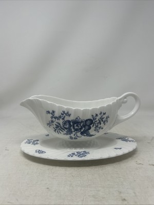 Early Worcester Circa 1760 Blue Sprays Bone China Gravy Boat