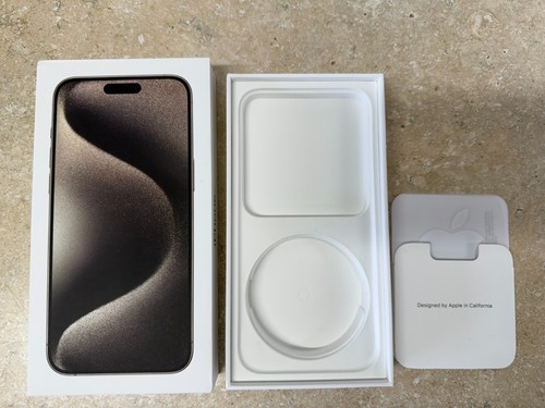 Original Apple iPhone 15 Pro Max Retail Box with USB-C Charging Cable New OEM - 第 2/12 張圖片