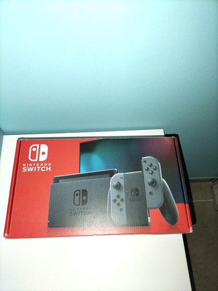Vendo Nintendo Switch Funciona Perfectamente Y Está En Perfecto Estado