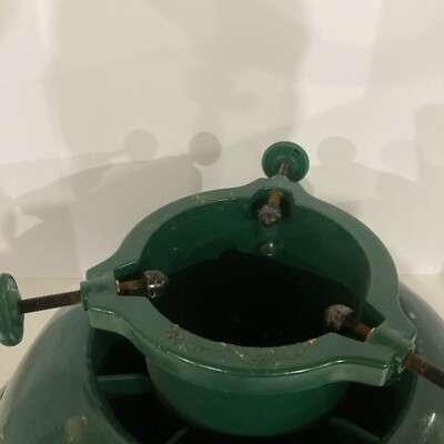 ✴︎Xmas sale✴︎ Kitta スモーキーグリーン St. Nick's Choice Swivel Straight Tree Stand For Trees up to 10 Ft