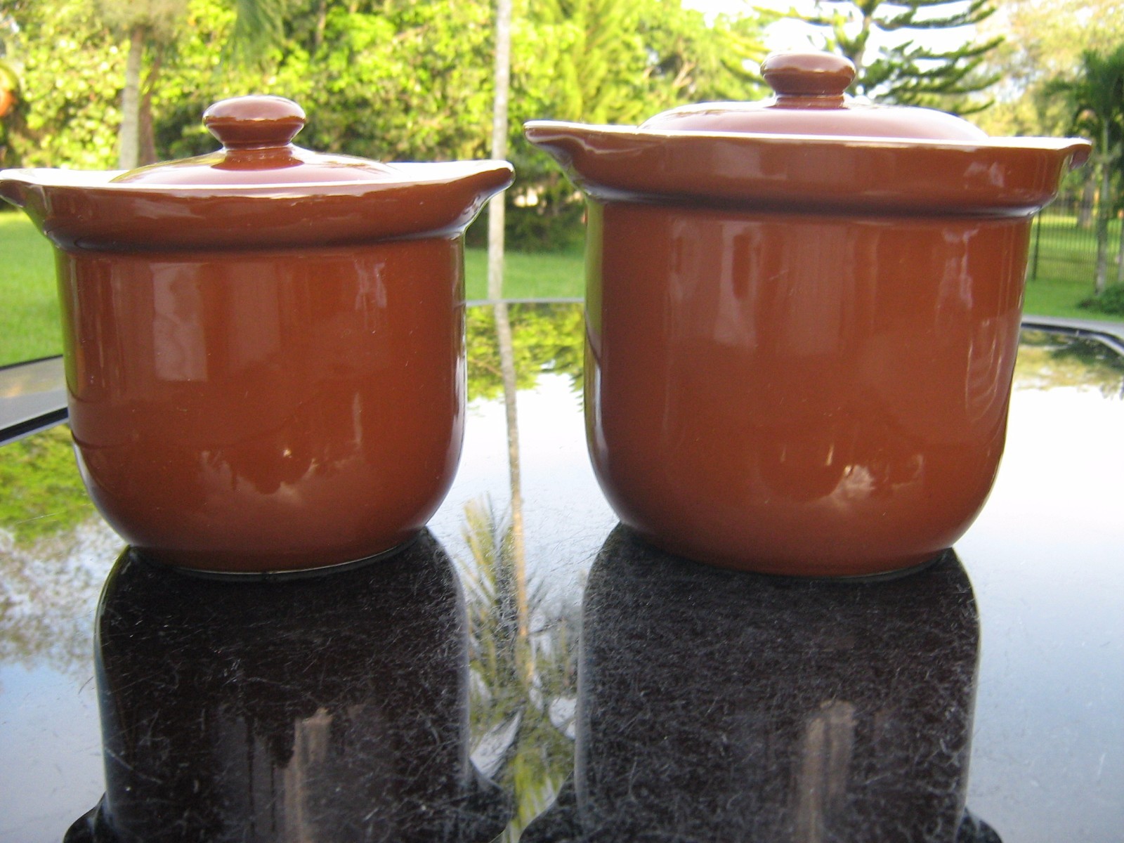 Hall Brown Pottery COVERED POT WITH LID 473 4.5" TALL VERY GOOD