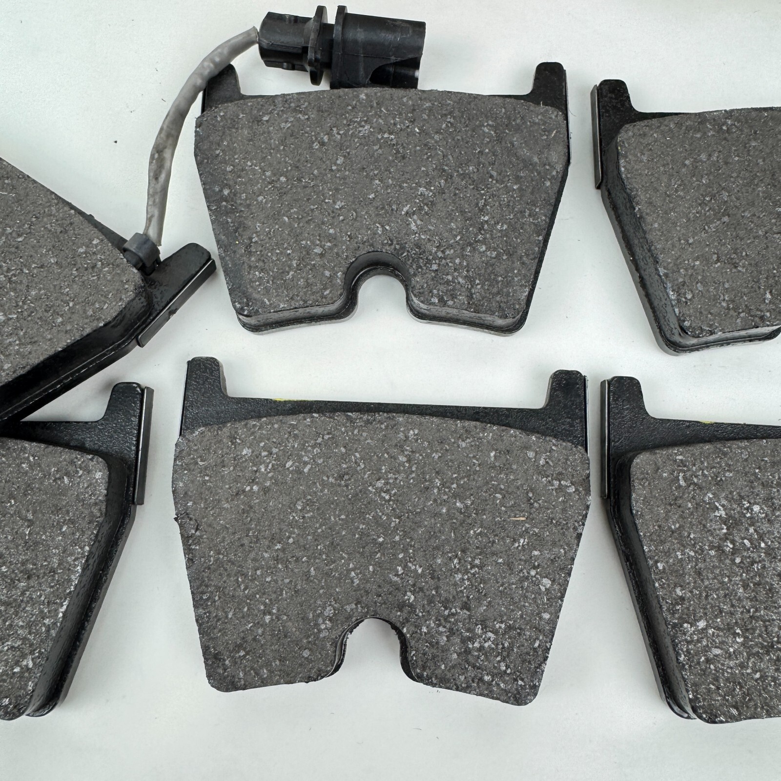 OEM 2021 - 2023 Lamborghini Huracan EVO 2WD Front Disc Brake Pads 4S0698151N