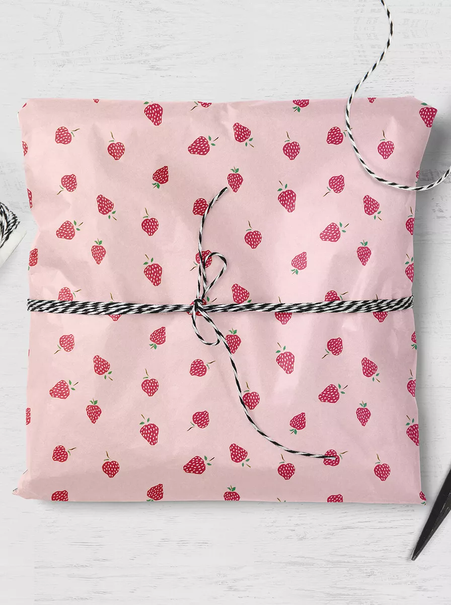 Pretty Pink Wrapping Paper Gift Wrap Cute Strawberry Girls' Birthday Present