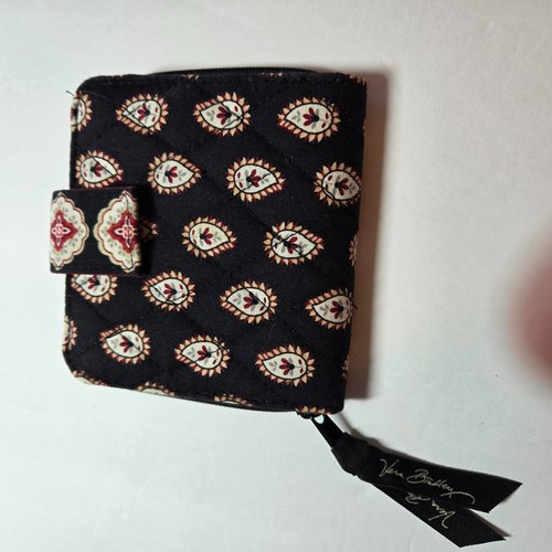 Vera Bradley Wallet Black Multi Color Credit Card Pockets Snap & Zip Closure