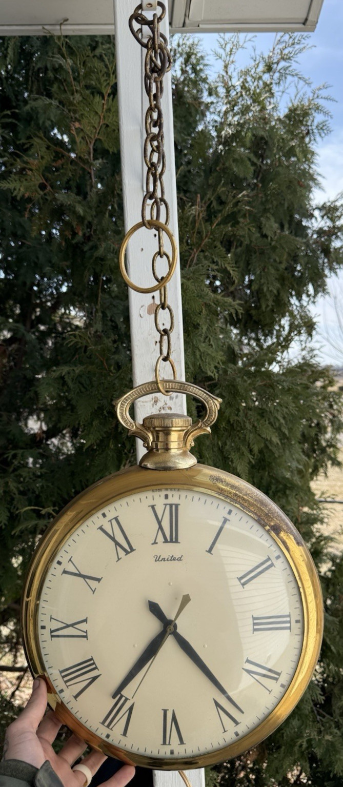 Vintage 1960s United Electric Pocket Watch Wall Clock Model 40 - SEE VIDEO