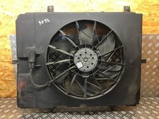 Radiateur Mercedes 210