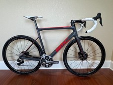 BMC Teammachine SLR01 ONE Carbon Disc Brake R...