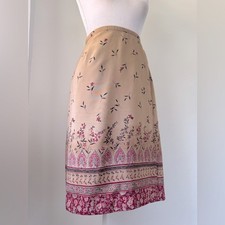 Vintage 00s Worthington Tan Burgundy Floral Print Knee Length Wrap Skirt
