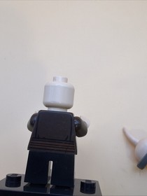 LEGO Even Piell Minifigure - 9498 Star Wars - Saesee Tiin's Jedi Starfighter