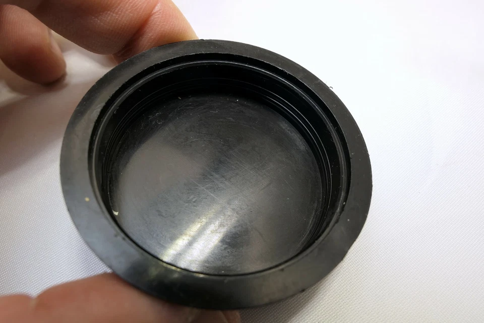 Pentax Rear Lens Cap for 28mm f2.8 A Takumar slip on type  - Image 4 of 4