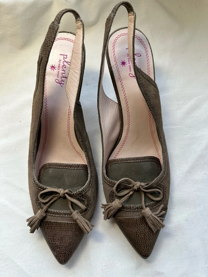 Zapatos de salón Plenty Tracy Reese con charol/cuero beige de gamuza talla 40 (9) usados Foto 4 de 4