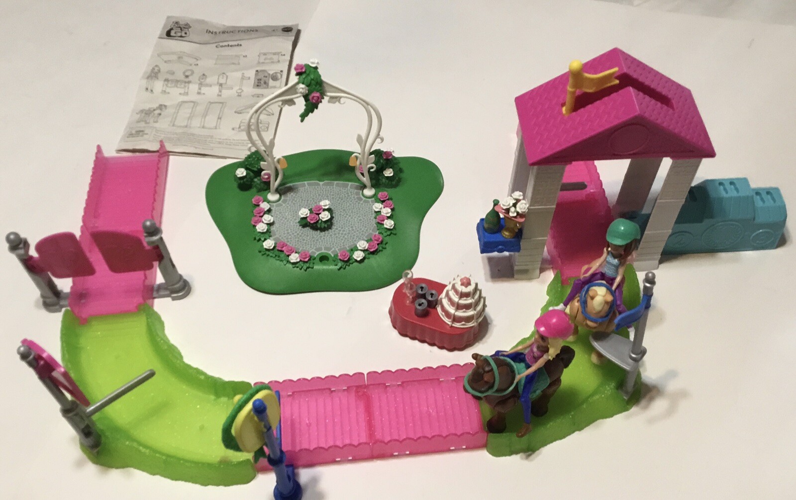 barbie on the go pony race