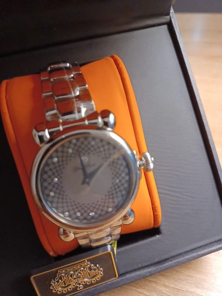 Reloj de pulsera de cuarzo suizo vintage Glam Rock para dama talla 28054 esfera de 15 diamantes blancos. Foto 4 de 4