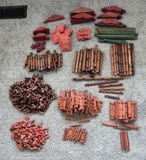 Vintage Lincoln Logs HUGE Lot Over 750 Pieces Includes Roofs, Over 10 Pounds  