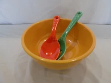VINTAGE FIESTA WARE PROMOTIONAL SALAD SET UNLISTED BOWL